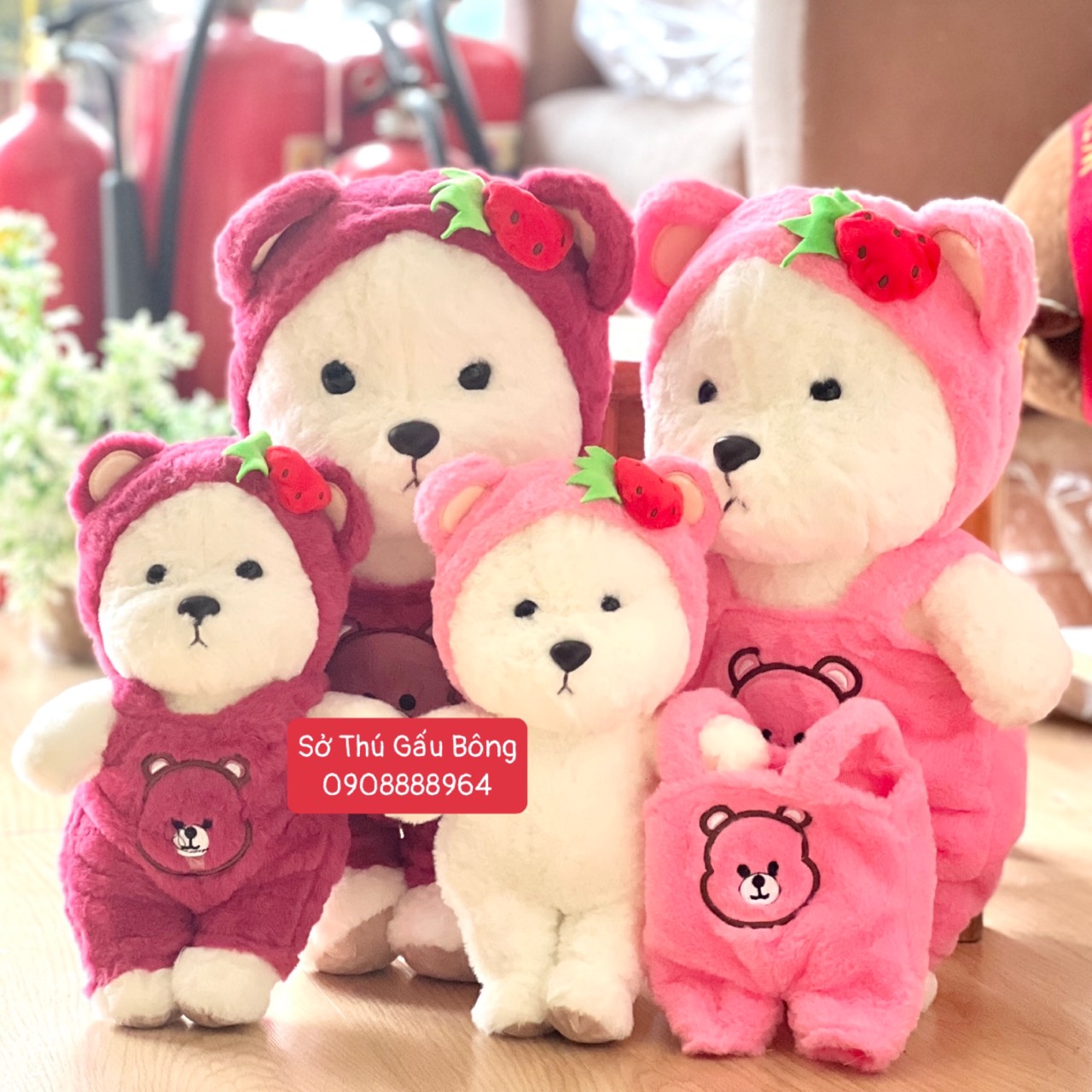 Gấu Bông Lena Đứng Yếm Gấu